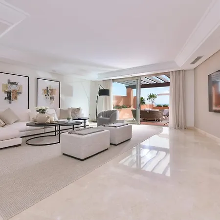 Spectacular Frontline Penthouse Apartment Marbella