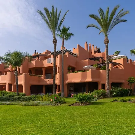 Spectacular Frontline Penthouse Apartment Marbella