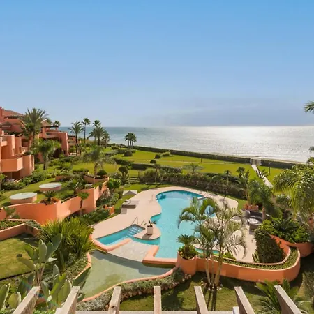 Spectacular Frontline Penthouse * Marbella
